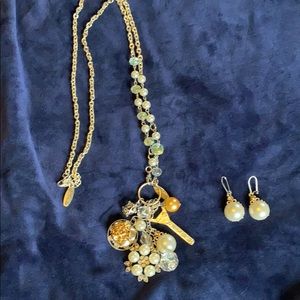 Necklace and earrings set